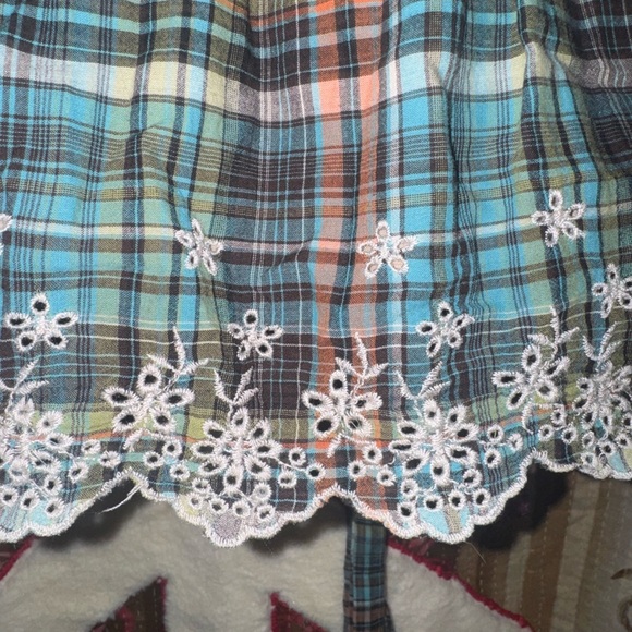 Y2K Papaya Multicolor Plaid Tank Top with Lace Trim - Picture 3 of 6